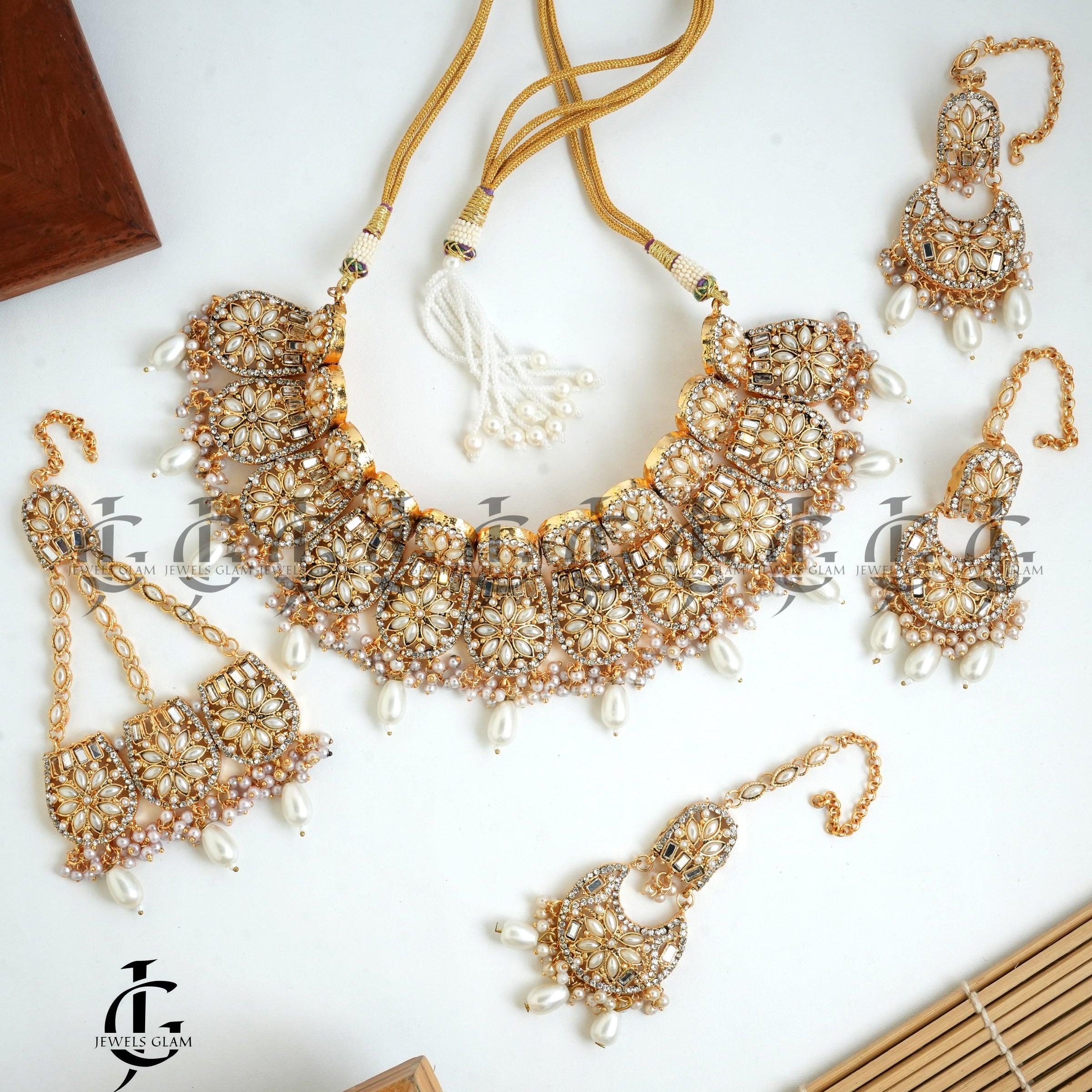 Pearl Bloom Bridal Choker Jewelry Set