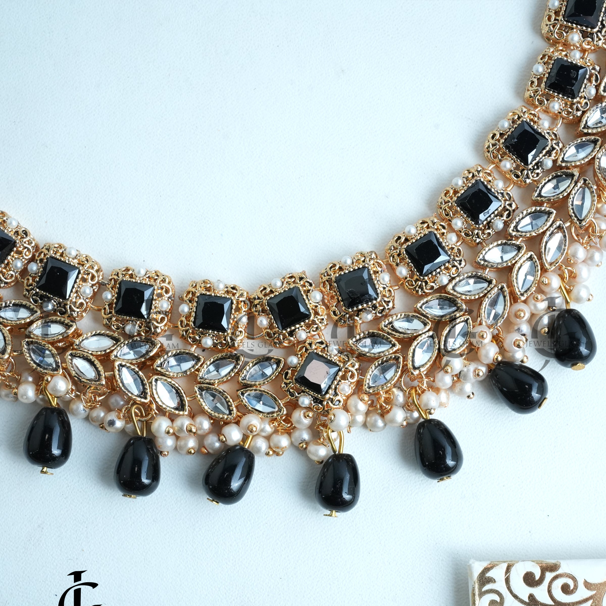 Royal Pearl and Kundan Bridal Mala