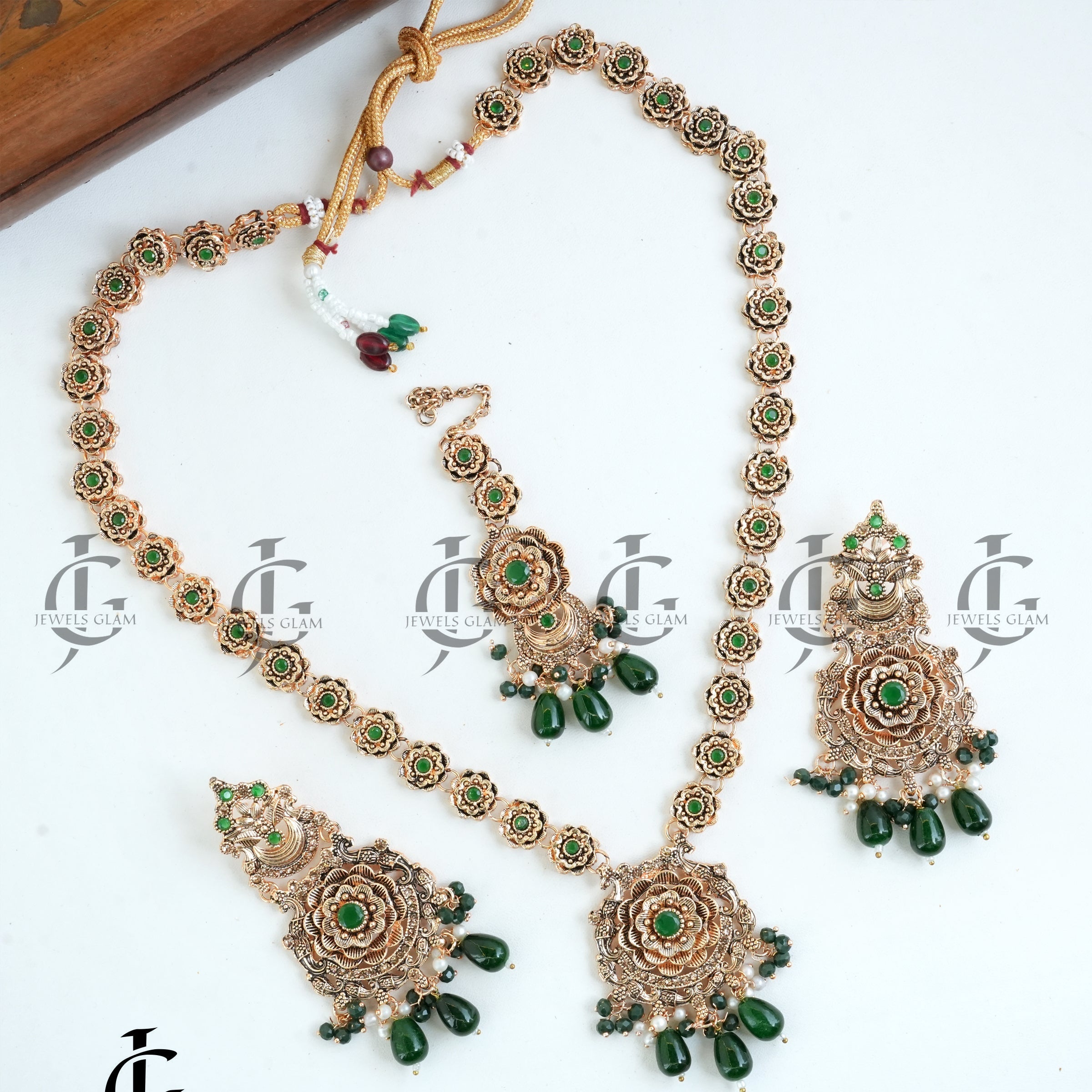 Floral Pearl Drop Mala Set