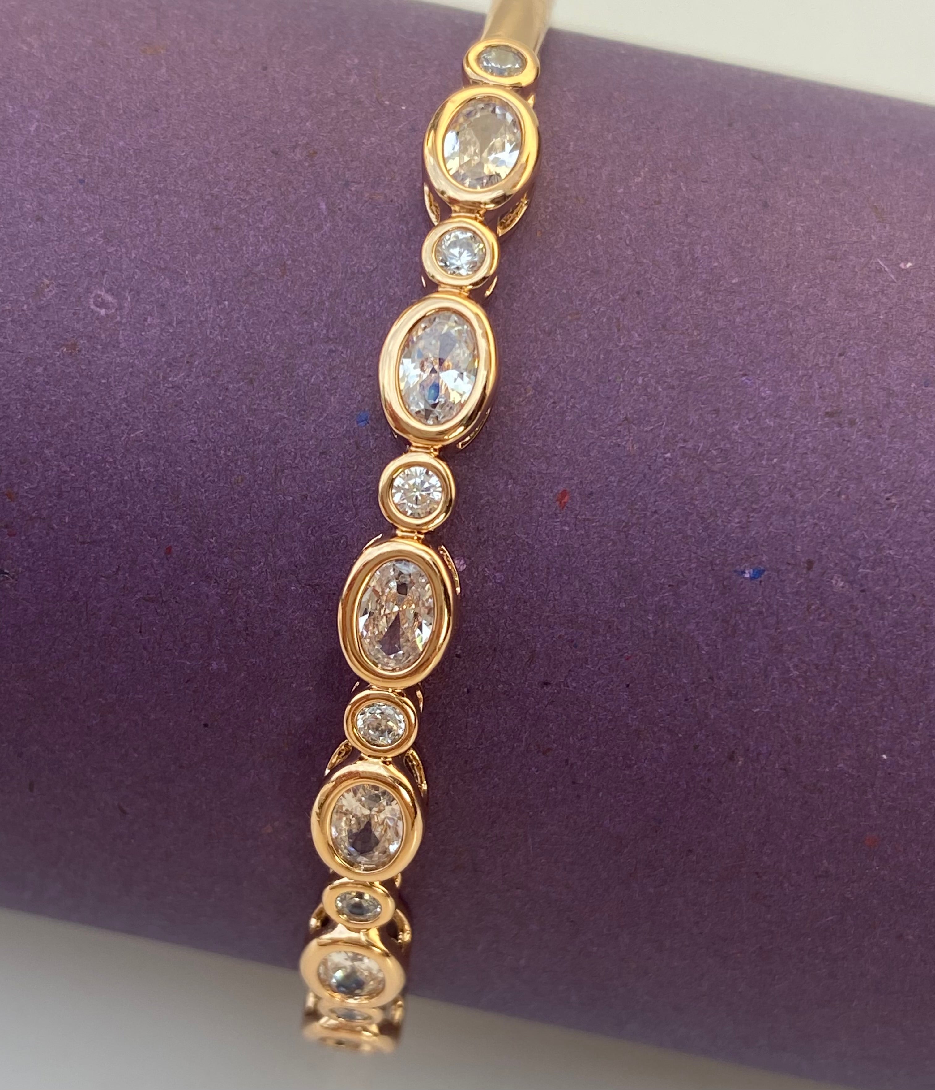 Elegant Clover Charm Gold-Plated Bracelet