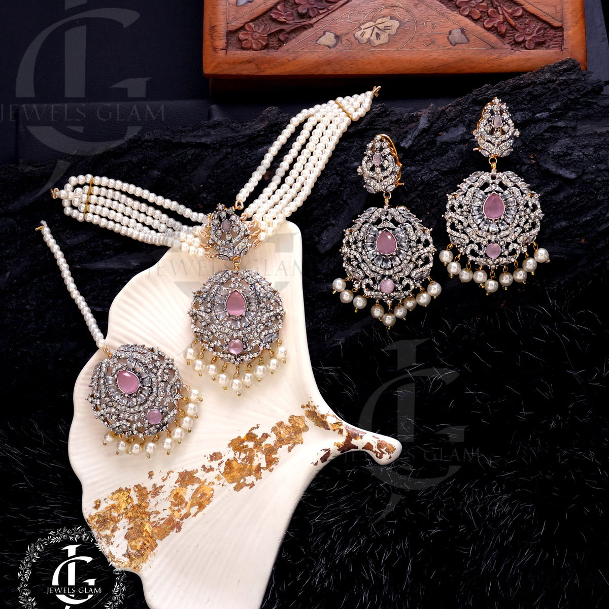 Studded Zircon Choker Set
