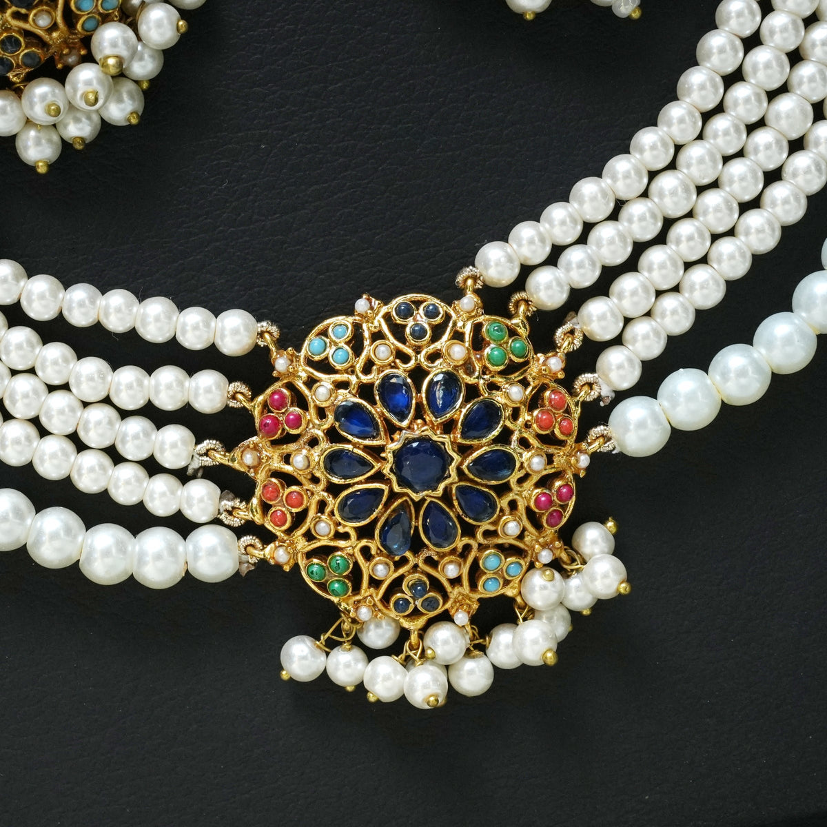 Nauratan Choker Set With Earrings and Tikka