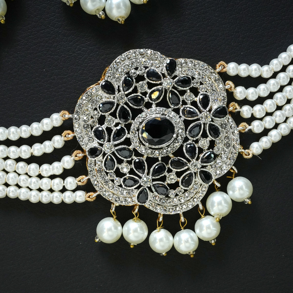 Midnight Pearl Elegance Jewelry Set