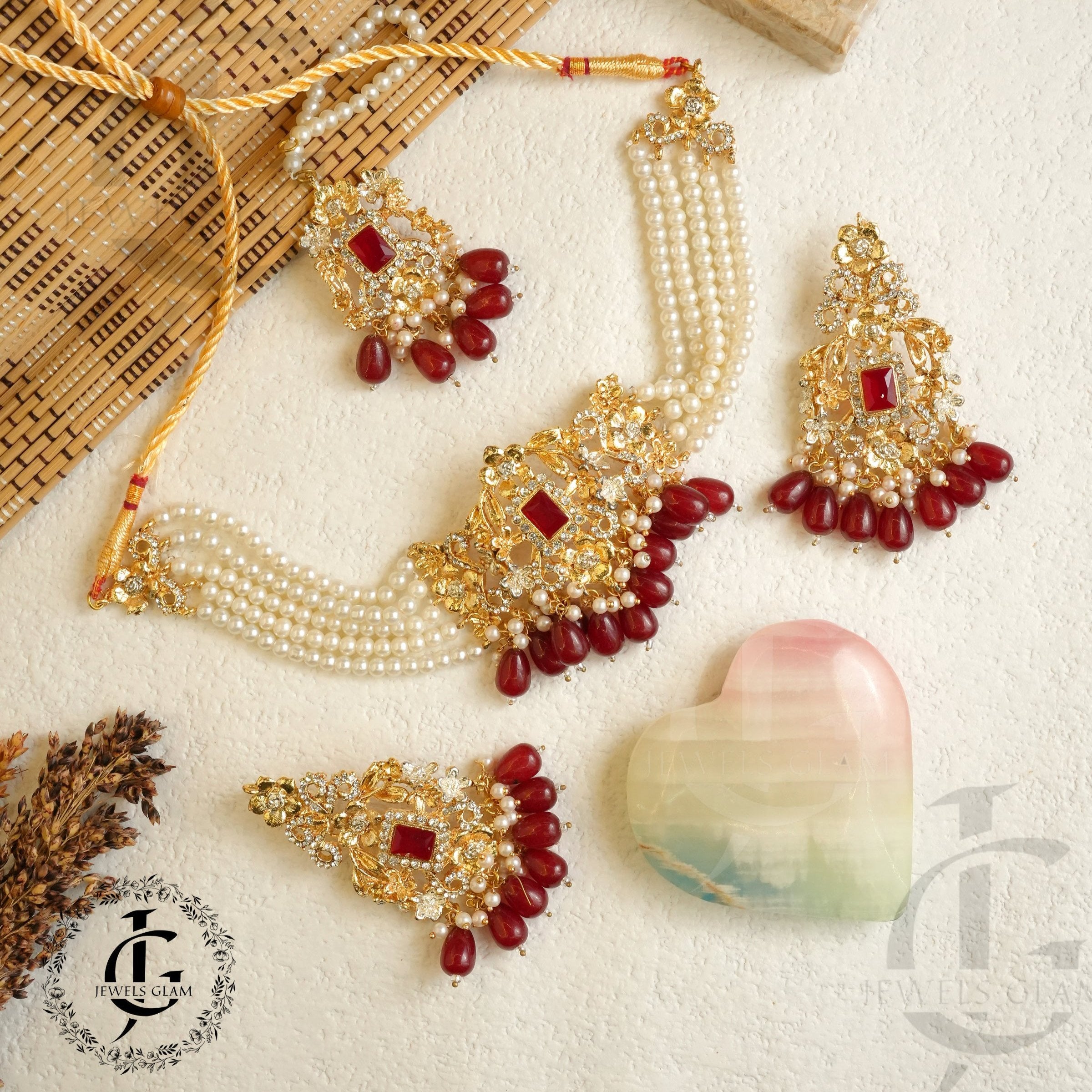 Elegant Deep Red Chocker Set