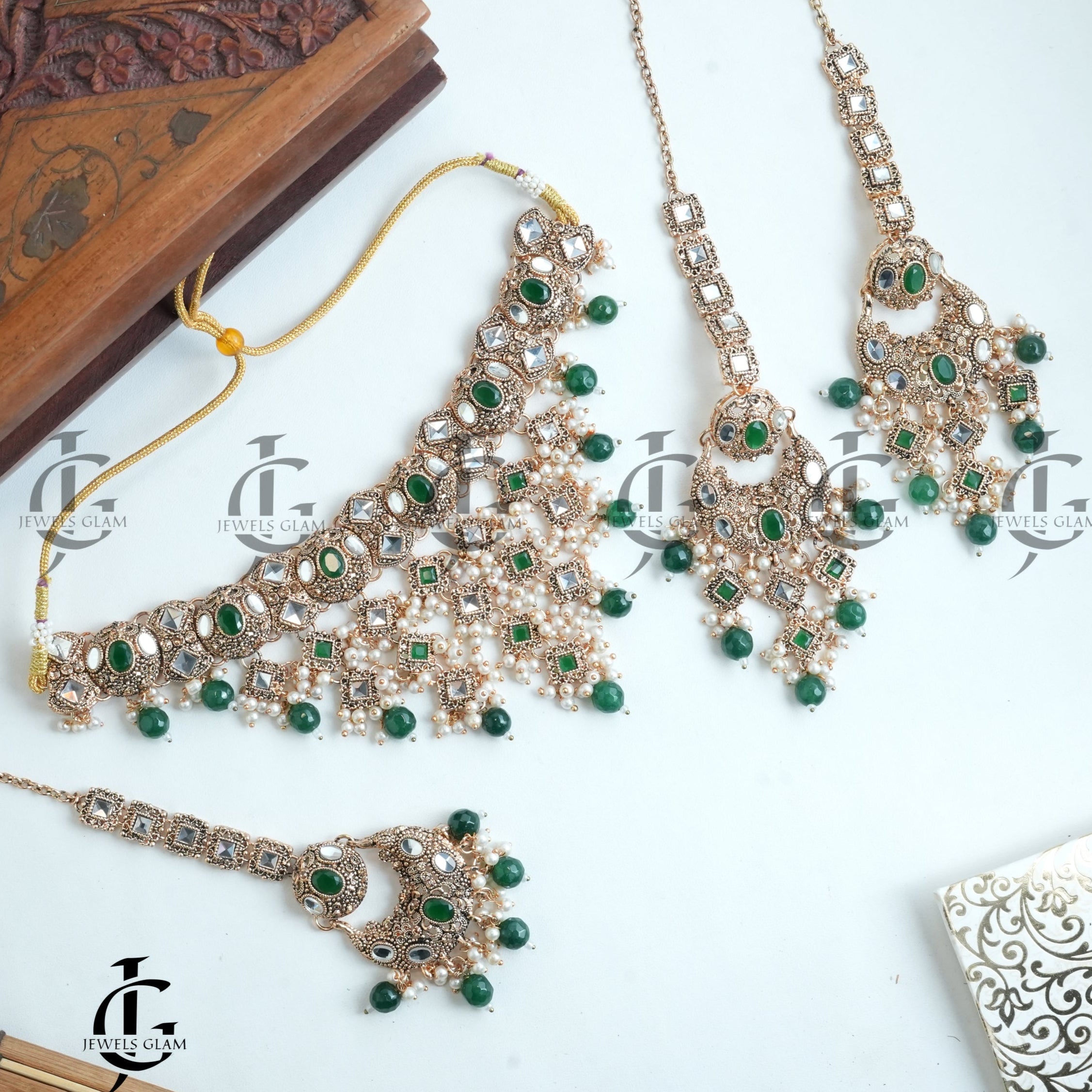 Emerald Charm Chandbali Bridal Jewelry Set