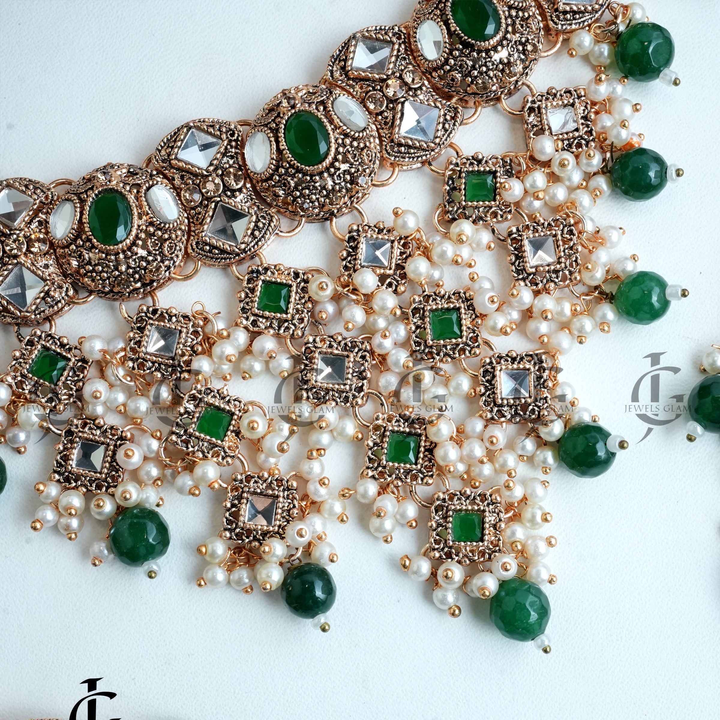 Emerald Charm Chandbali Bridal Jewelry Set