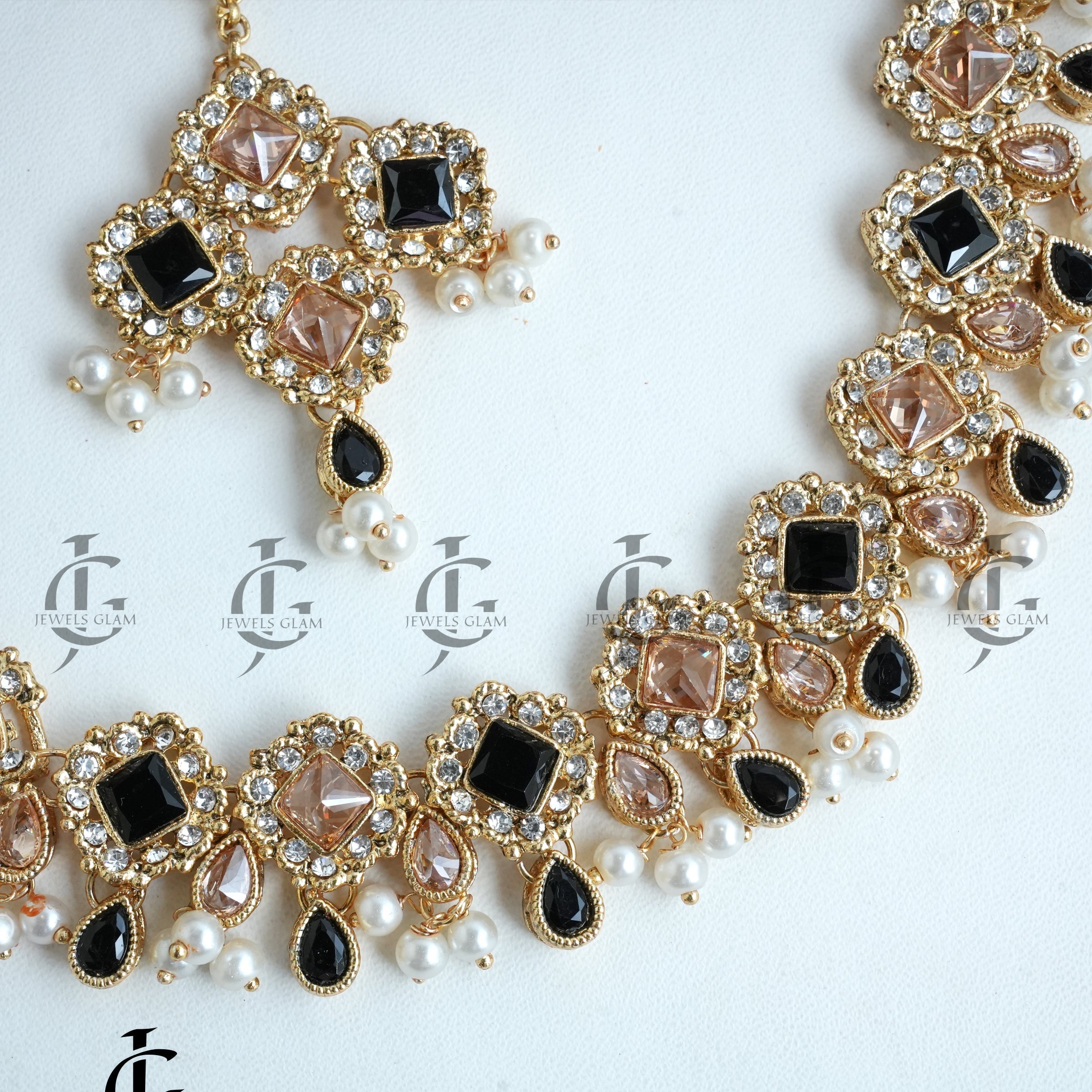 Noir Royalty Jewelry Set