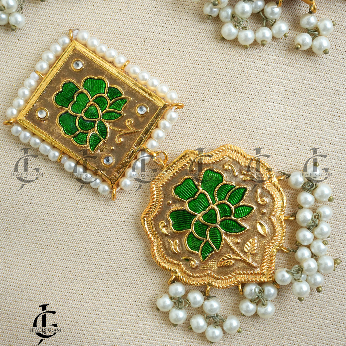 Thappa Kundan Choker Set