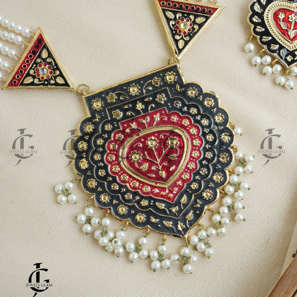 Royal Heritage Pearl Necklace Set
