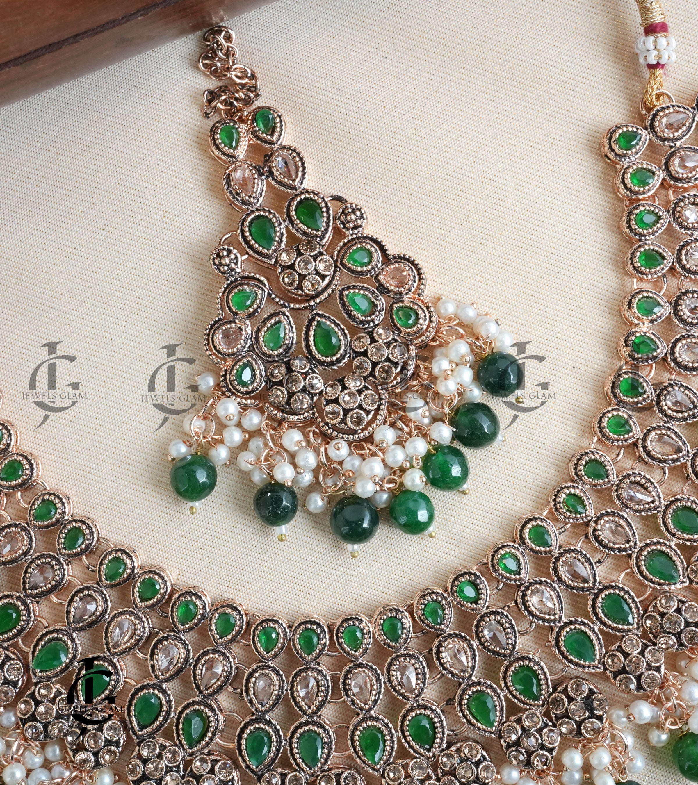 Emerald Grace Bridal Pearl Jewelry Set