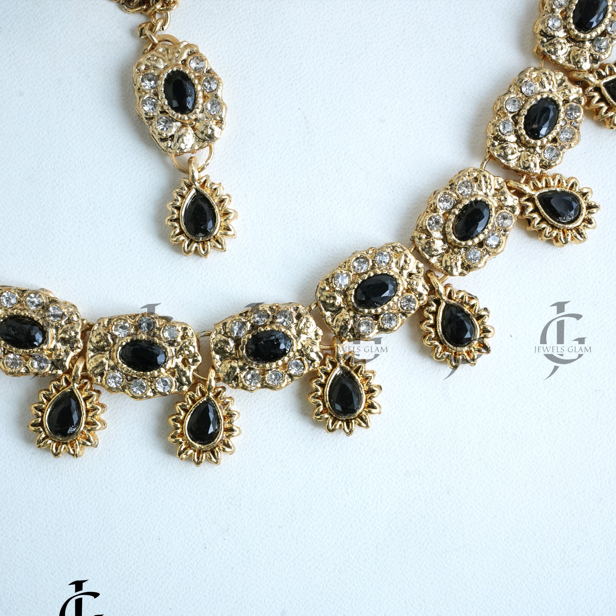 Regal Onyx Glam Jewelry Set