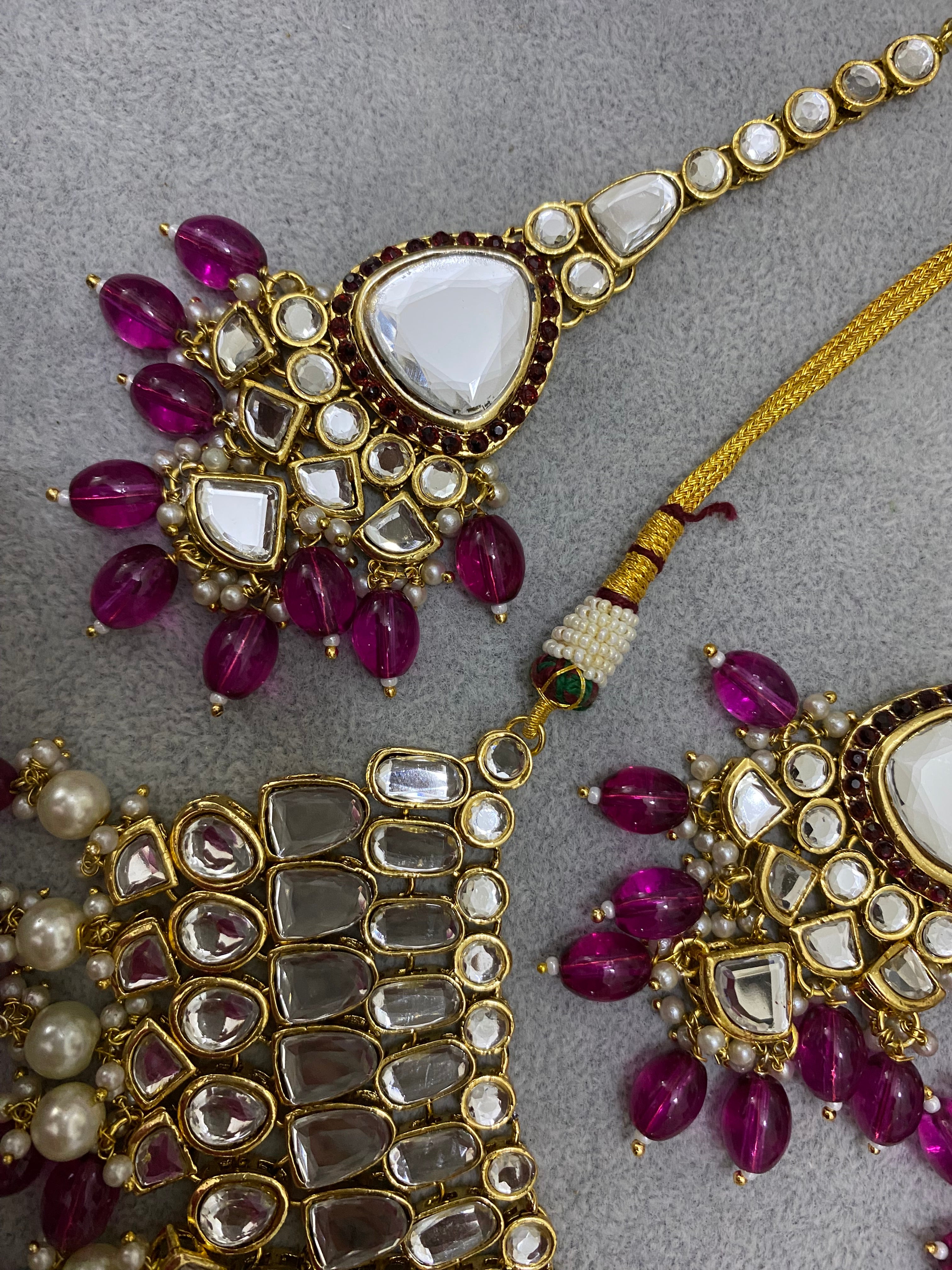 Magenta Kundan Bridal Jewelry Set