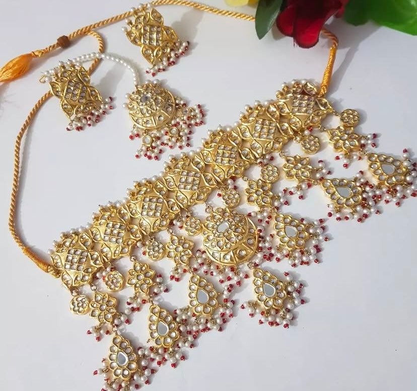 Handmade kundan Chocker Set